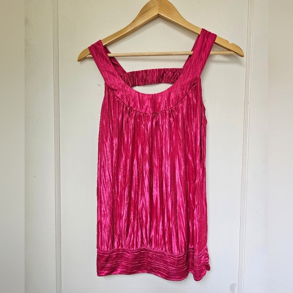 Set of 2 scoop neck tank tops (M) - Picture 8 of 8